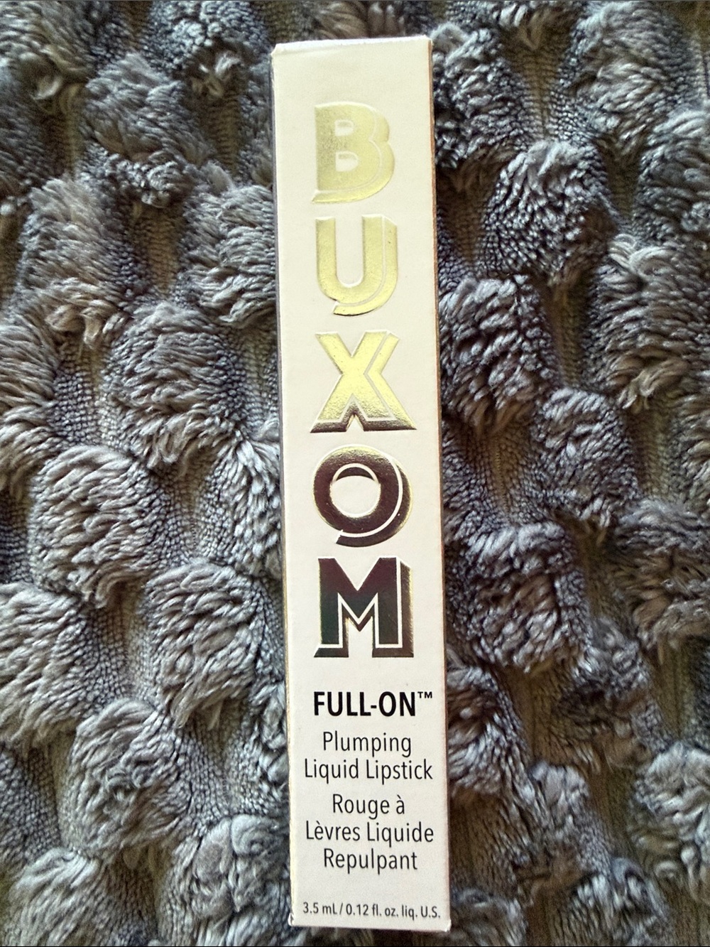 Buxom Plumping Liquid Lipstick - red hot